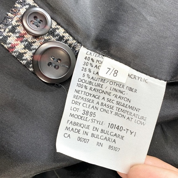 Evidence Black Beige Red Houndstooth Blazer with Black Velvet Collar 8 - Picture 7 of 13